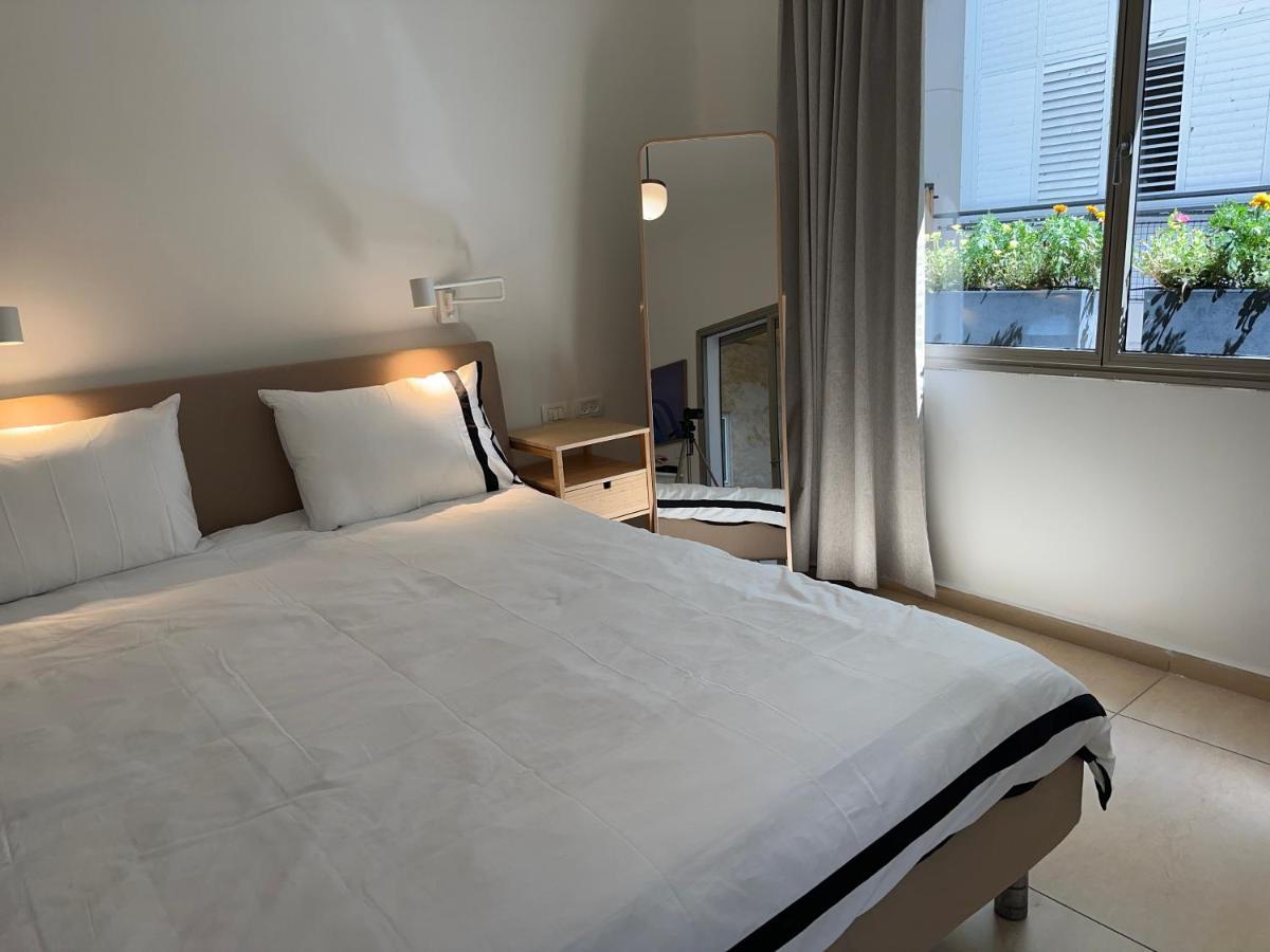 Roza Apartment Tel Aviv Exteriör bild