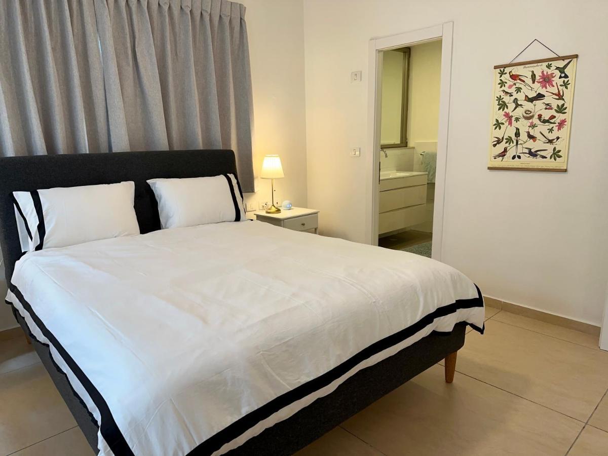 Roza Apartment Tel Aviv Exteriör bild