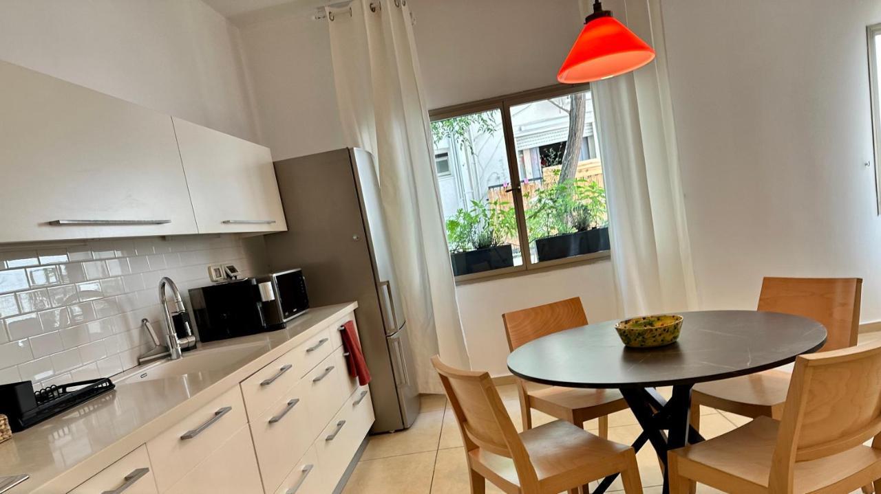 Roza Apartment Tel Aviv Exteriör bild